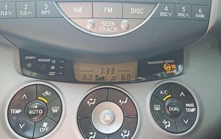 Toyota RAV4, 2007 год, 910 000 рублей, 7 фотография