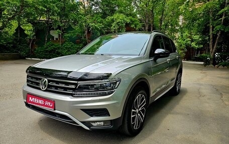 Volkswagen Tiguan II, 2019 год, 3 000 000 рублей, 1 фотография