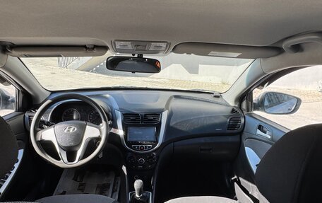 Hyundai Solaris II рестайлинг, 2012 год, 955 000 рублей, 14 фотография