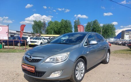 Opel Astra J, 2011 год, 619 000 рублей, 3 фотография