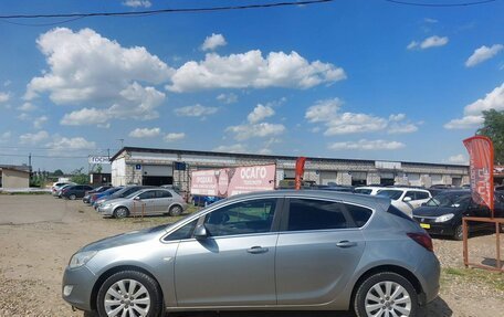 Opel Astra J, 2011 год, 619 000 рублей, 34 фотография