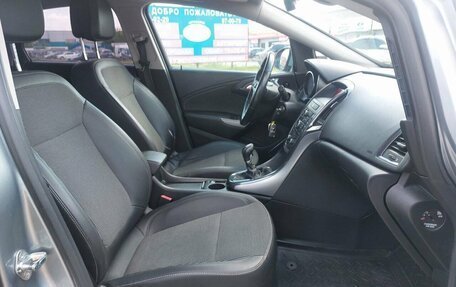 Opel Astra J, 2011 год, 619 000 рублей, 58 фотография