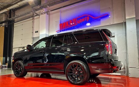 Cadillac Escalade V, 2024 год, 16 119 000 рублей, 4 фотография