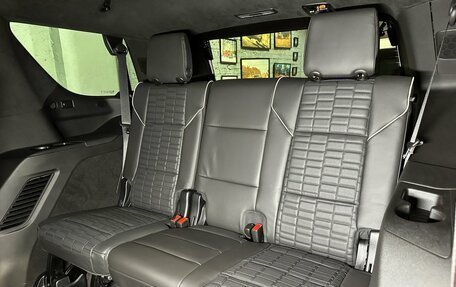 Cadillac Escalade V, 2024 год, 16 119 000 рублей, 13 фотография