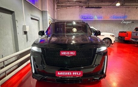 Cadillac Escalade V, 2024 год, 16 119 000 рублей, 6 фотография