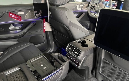 Mercedes-Benz GLS, 2024 год, 20 500 000 рублей, 23 фотография