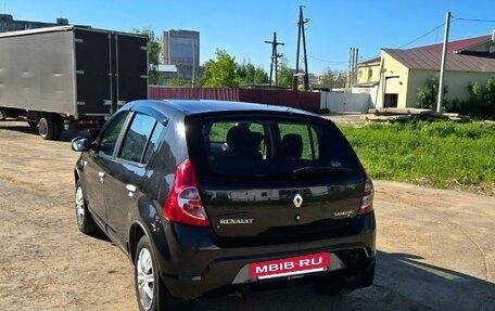 Renault Logan I, 2011 год, 445 000 рублей, 2 фотография