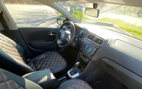 Volkswagen Polo VI (EU Market), 2014 год, 850 000 рублей, 5 фотография