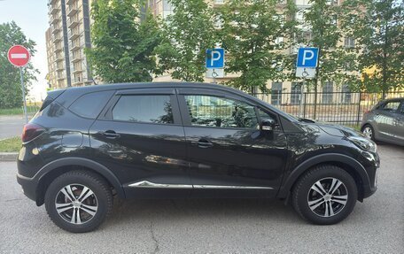 Renault Kaptur I рестайлинг, 2018 год, 2 200 000 рублей, 4 фотография