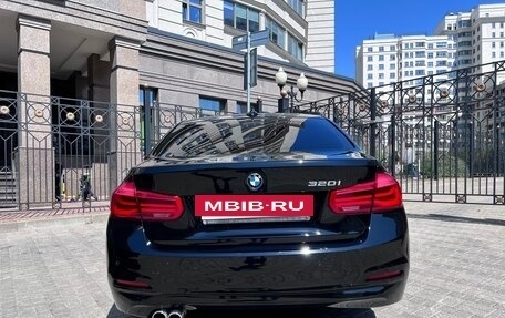 BMW 3 серия, 2015 год, 2 100 000 рублей, 16 фотография