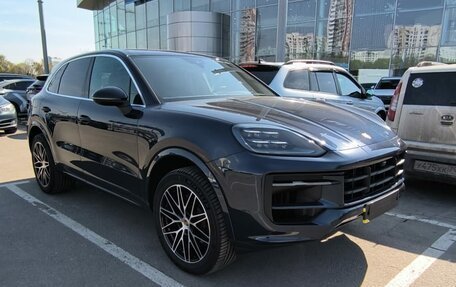 Porsche Cayenne III, 2024 год, 17 995 000 рублей, 3 фотография