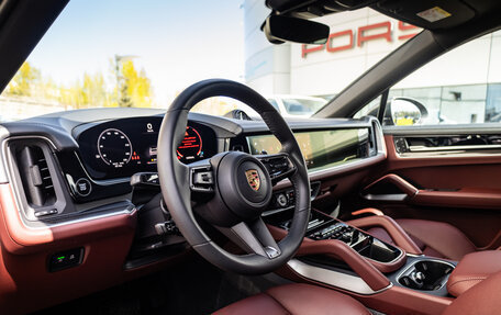 Porsche Cayenne III, 2024 год, 19 490 000 рублей, 16 фотография