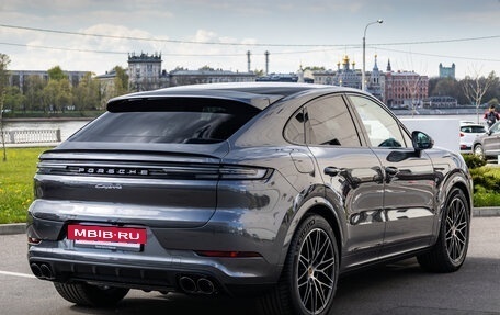 Porsche Cayenne III, 2024 год, 19 490 000 рублей, 13 фотография