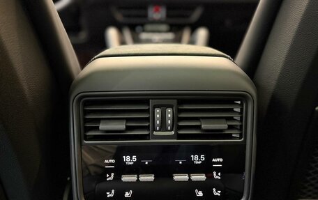 Porsche Cayenne III, 2025 год, 27 900 000 рублей, 17 фотография