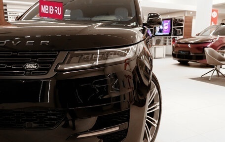 Land Rover Range Rover Sport, 2024 год, 21 990 000 рублей, 10 фотография