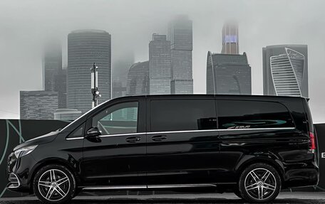 Mercedes-Benz V-Класс, 2024 год, 14 400 000 рублей, 7 фотография