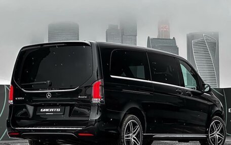 Mercedes-Benz V-Класс, 2024 год, 14 400 000 рублей, 4 фотография