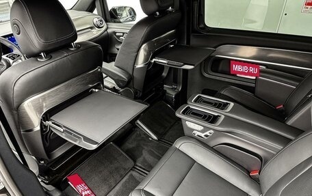 Mercedes-Benz V-Класс, 2024 год, 14 400 000 рублей, 25 фотография