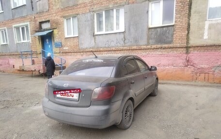 KIA Rio II, 2007 год, 650 000 рублей, 9 фотография