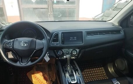 Honda Vezel, 2022 год, 1 530 000 рублей, 4 фотография