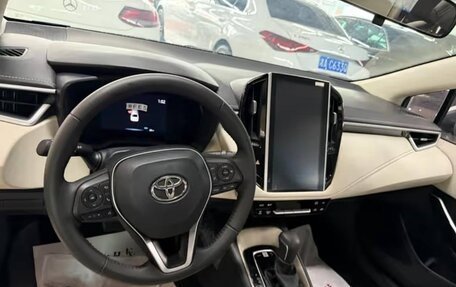 Toyota Corolla, 2022 год, 1 500 000 рублей, 3 фотография