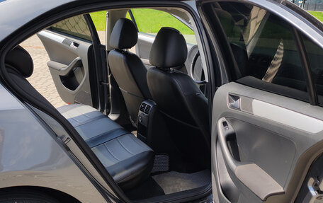 Volkswagen Jetta VI, 2012 год, 750 000 рублей, 15 фотография