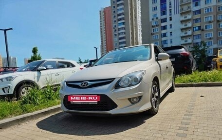 Hyundai i30 I, 2010 год, 850 000 рублей, 10 фотография