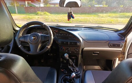 Chevrolet Niva I рестайлинг, 2012 год, 499 000 рублей, 3 фотография