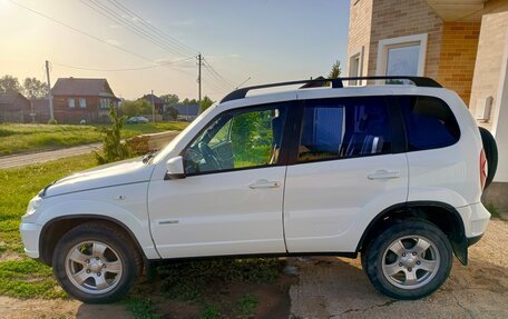 Chevrolet Niva I рестайлинг, 2012 год, 499 000 рублей, 4 фотография