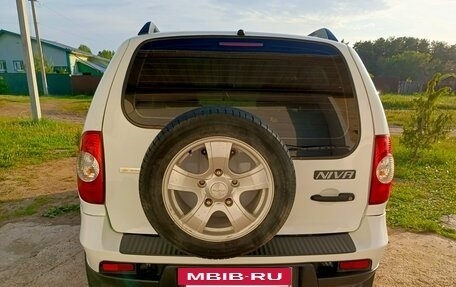 Chevrolet Niva I рестайлинг, 2012 год, 499 000 рублей, 10 фотография