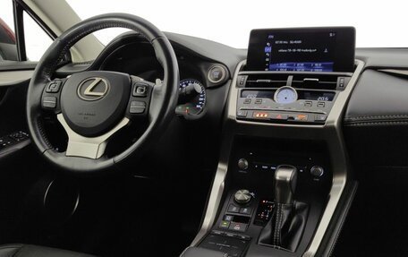 Lexus NX I, 2019 год, 2 980 000 рублей, 9 фотография