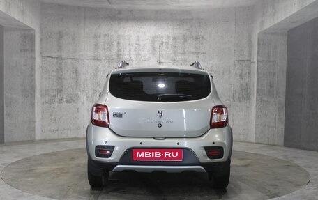 Renault Sandero II рестайлинг, 2015 год, 785 000 рублей, 7 фотография
