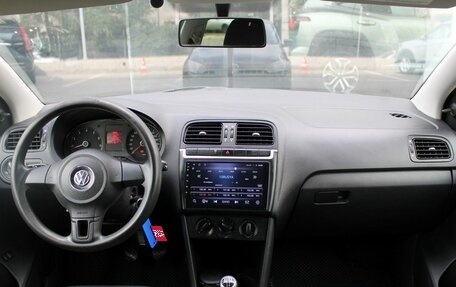 Volkswagen Polo VI (EU Market), 2012 год, 597 000 рублей, 11 фотография