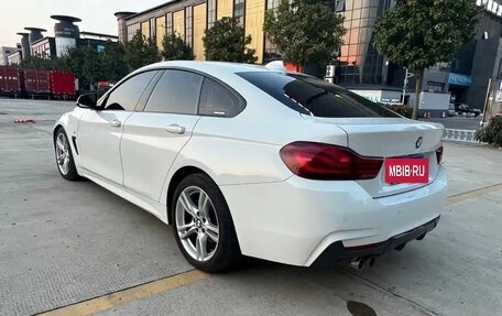 BMW 4 серия, 2020 год, 2 500 000 рублей, 10 фотография