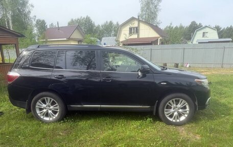 Toyota Highlander III, 2012 год, 2 300 000 рублей, 4 фотография