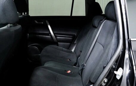 Toyota Highlander III, 2012 год, 2 300 000 рублей, 8 фотография