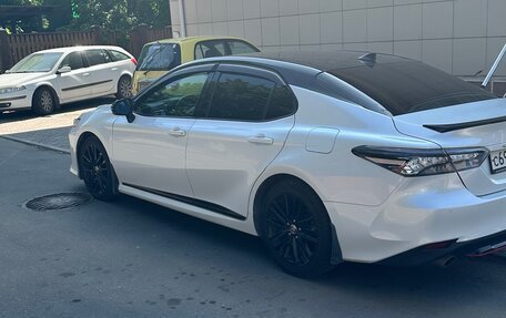 Toyota Camry, 2021 год, 3 600 000 рублей, 4 фотография