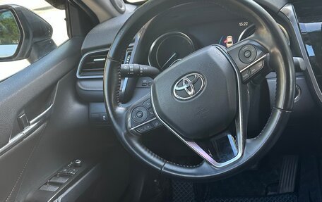 Toyota Camry, 2021 год, 3 600 000 рублей, 8 фотография