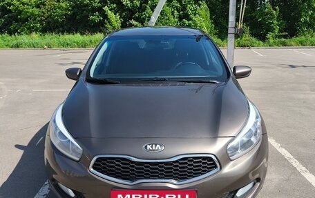 KIA cee'd III, 2012 год, 990 000 рублей, 2 фотография