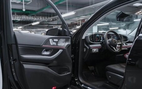 Mercedes-Benz GLE, 2024 год, 14 000 000 рублей, 18 фотография