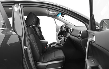 KIA Sportage IV рестайлинг, 2020 год, 2 150 000 рублей, 20 фотография