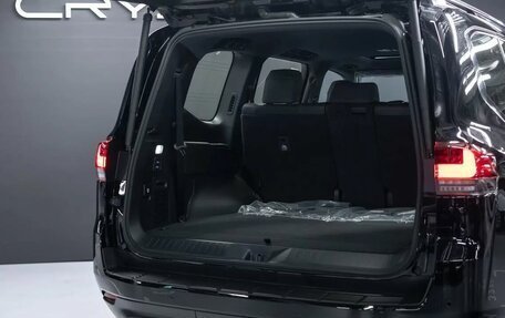 Toyota Land Cruiser, 2025 год, 13 000 000 рублей, 16 фотография