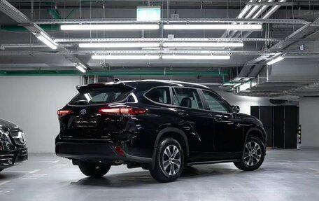 Toyota Highlander, 2025 год, 6 050 000 рублей, 5 фотография