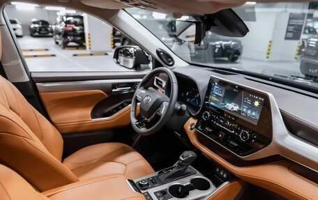 Toyota Highlander, 2025 год, 6 050 000 рублей, 11 фотография