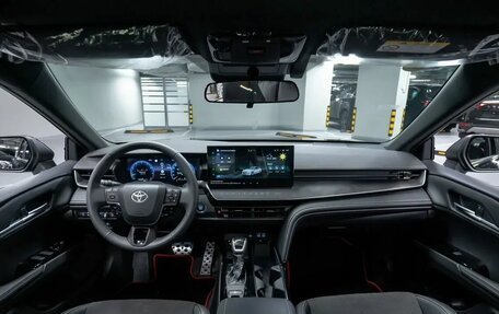 Toyota Camry, 2025 год, 5 000 000 рублей, 2 фотография