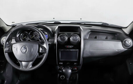 Renault Duster I рестайлинг, 2015 год, 1 132 000 рублей, 13 фотография