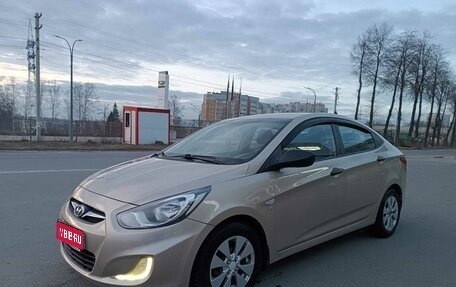Hyundai Solaris II рестайлинг, 2014 год, 817 000 рублей, 1 фотография