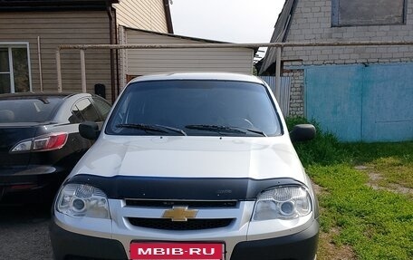 Chevrolet Niva I рестайлинг, 2011 год, 520 000 рублей, 1 фотография