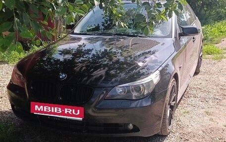 BMW 5 серия, 2005 год, 900 000 рублей, 3 фотография