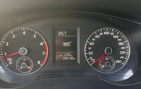 Volkswagen Jetta VI, 2011 год, 740 000 рублей, 5 фотография